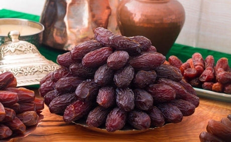 Premium Jumbo Medjoul Dates