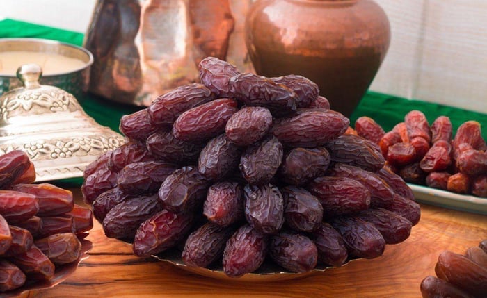 Professional Premium Large Medjoul Dates