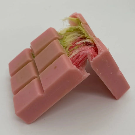 Angel Hair Raspberry Chocolate with Pistachio & Cotton Candy - 55gr