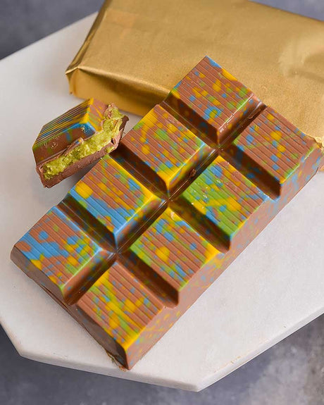 Dubai Luxury Chocolate Bar with Tahini, Kadayif & Antep Pistachios - Gourmet Delight