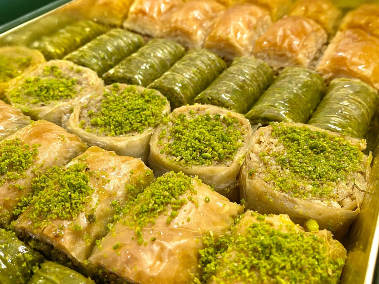 Karakoy Gulluoglu | Turkish Assorted Baklava in Special Gift Box