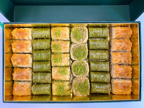 Karakoy Gulluoglu | Turkish Assorted Baklava in Special Gift Box
