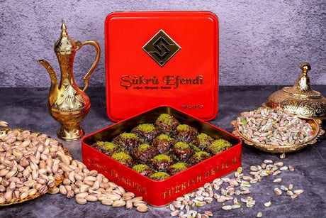 Sukru Efendi 1935  Special Turkish Chocolate Baklava with Pistachio in Gift Metal Box