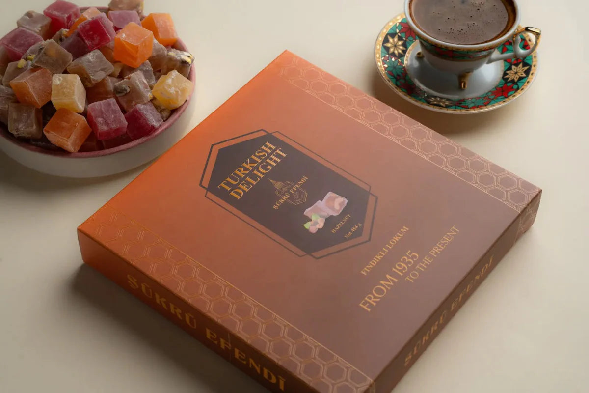 Sukru Efendi 1935 | Turkish Delight Square Box Hazelnut